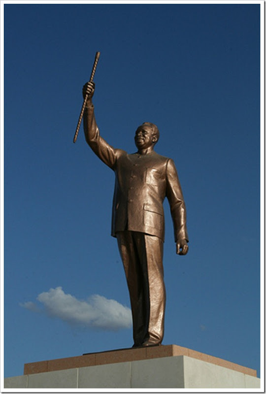 Statue du Mwalimu Julius Kambarege Nyerere à Dodoma, capitale de la Tanzanie