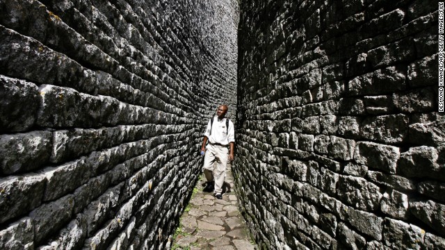 Great Zimbabwe. The large enclosure is a religious temple built on astronomical basis in accordance with the African tradition.