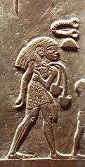 Le premier ministre de Naré Mari C'est cette femme petite de corps qui a fondé le pouvoir de l'Egypte unifiée Palette de Narmer
