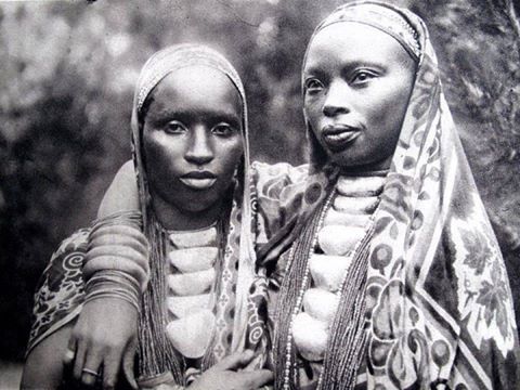 Princesses burundaises Admirez la grâce infinie